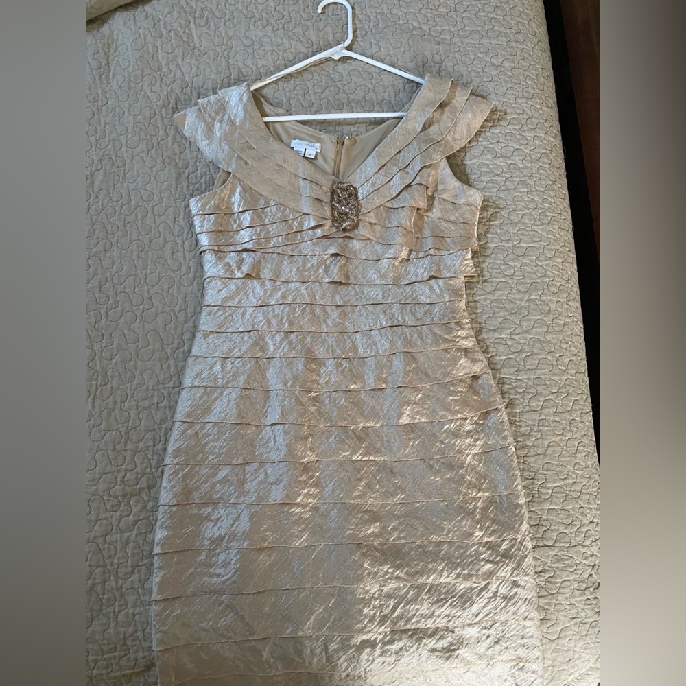 London Times Women’s Beige Dress